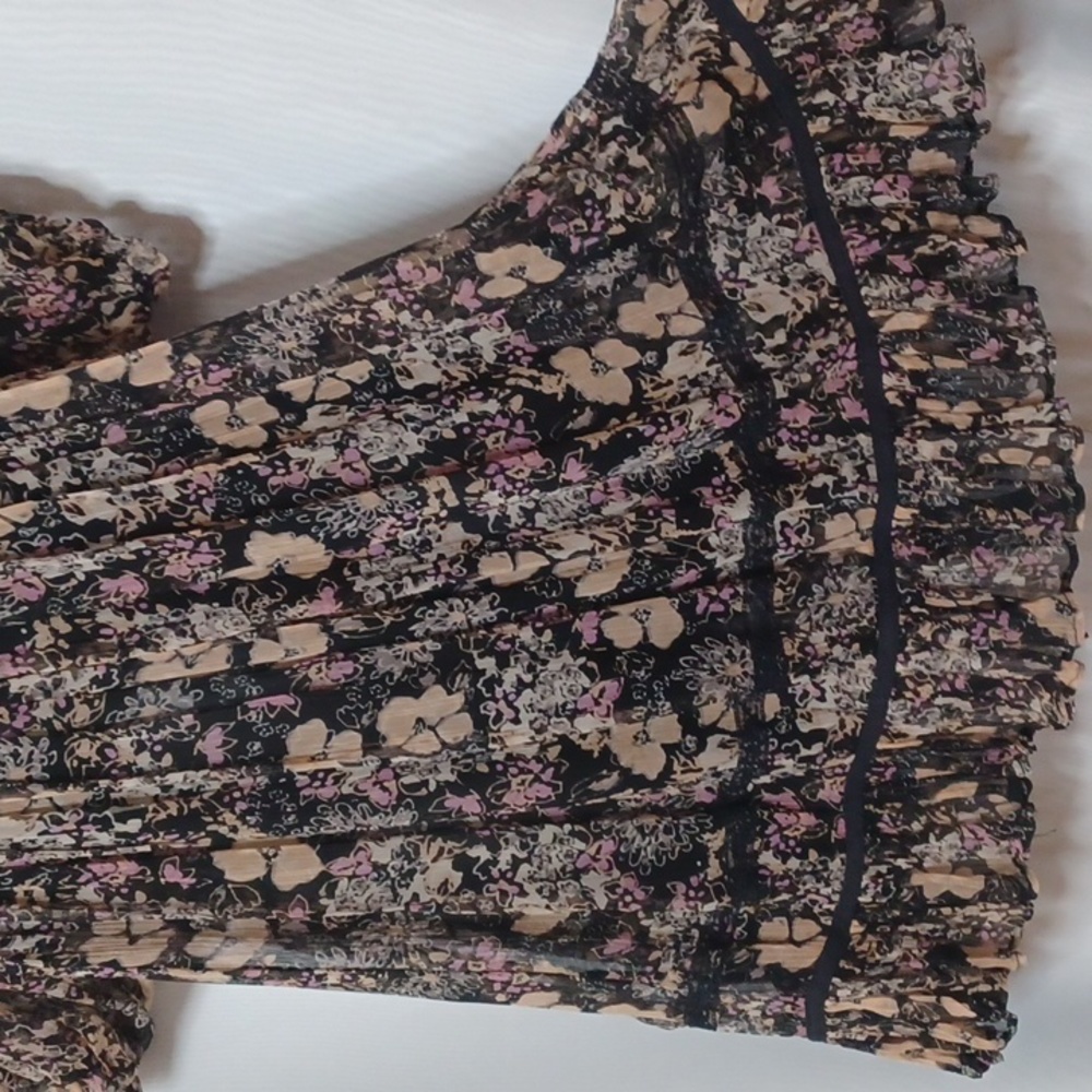 Free People More Than A Feeling Tunic Black Multi-Color Floral. Size XS - Picture 11 of 16